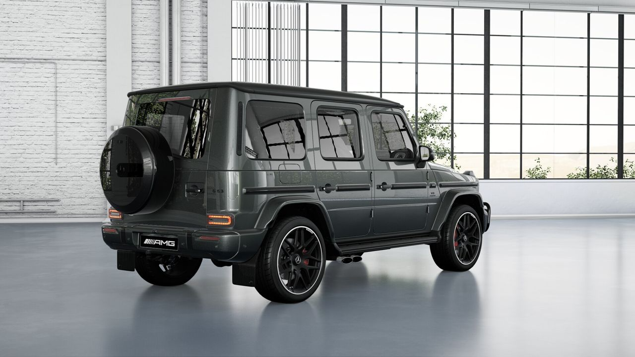 AMG G 63 interior 2025 gray