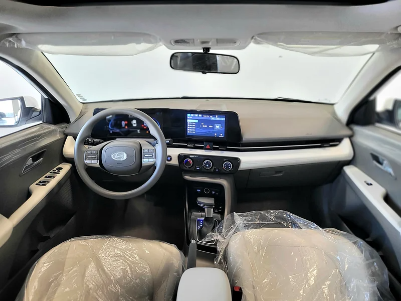 2025 Hyundai Accent Smart