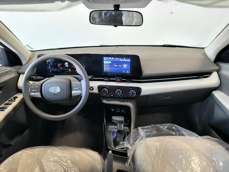 2025 Hyundai Accent Smart