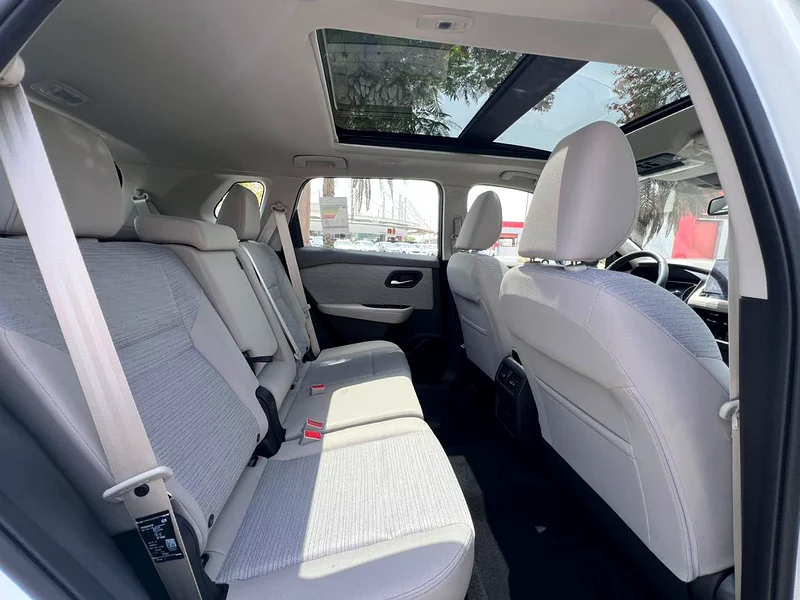 Nissan X-Trail SV 2025