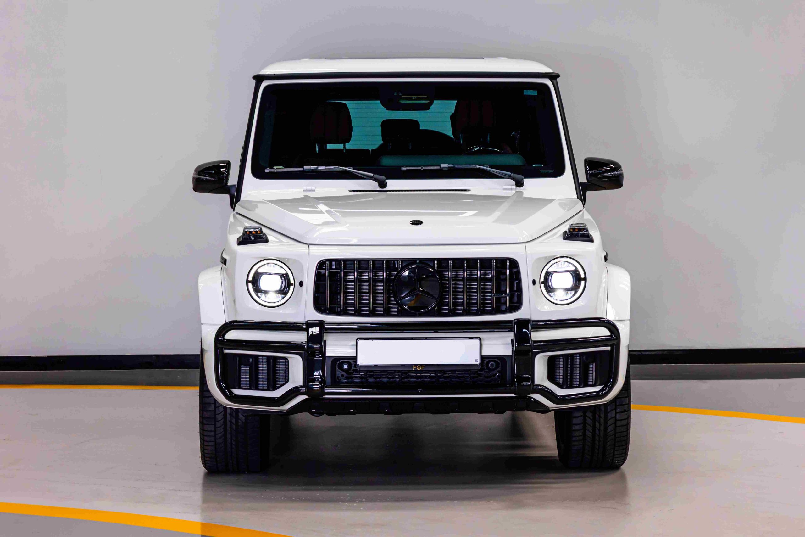 AMG G 63 interior 2025 white