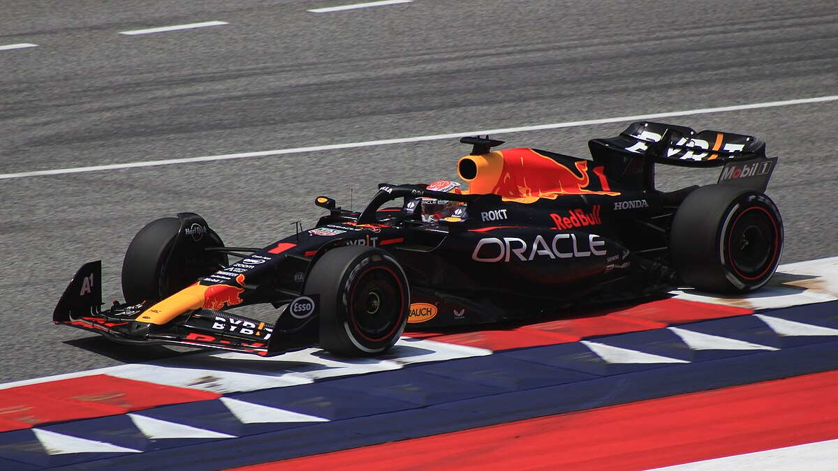 Why Does an F1 Car Take 2.5 Hours to Start Its Engine