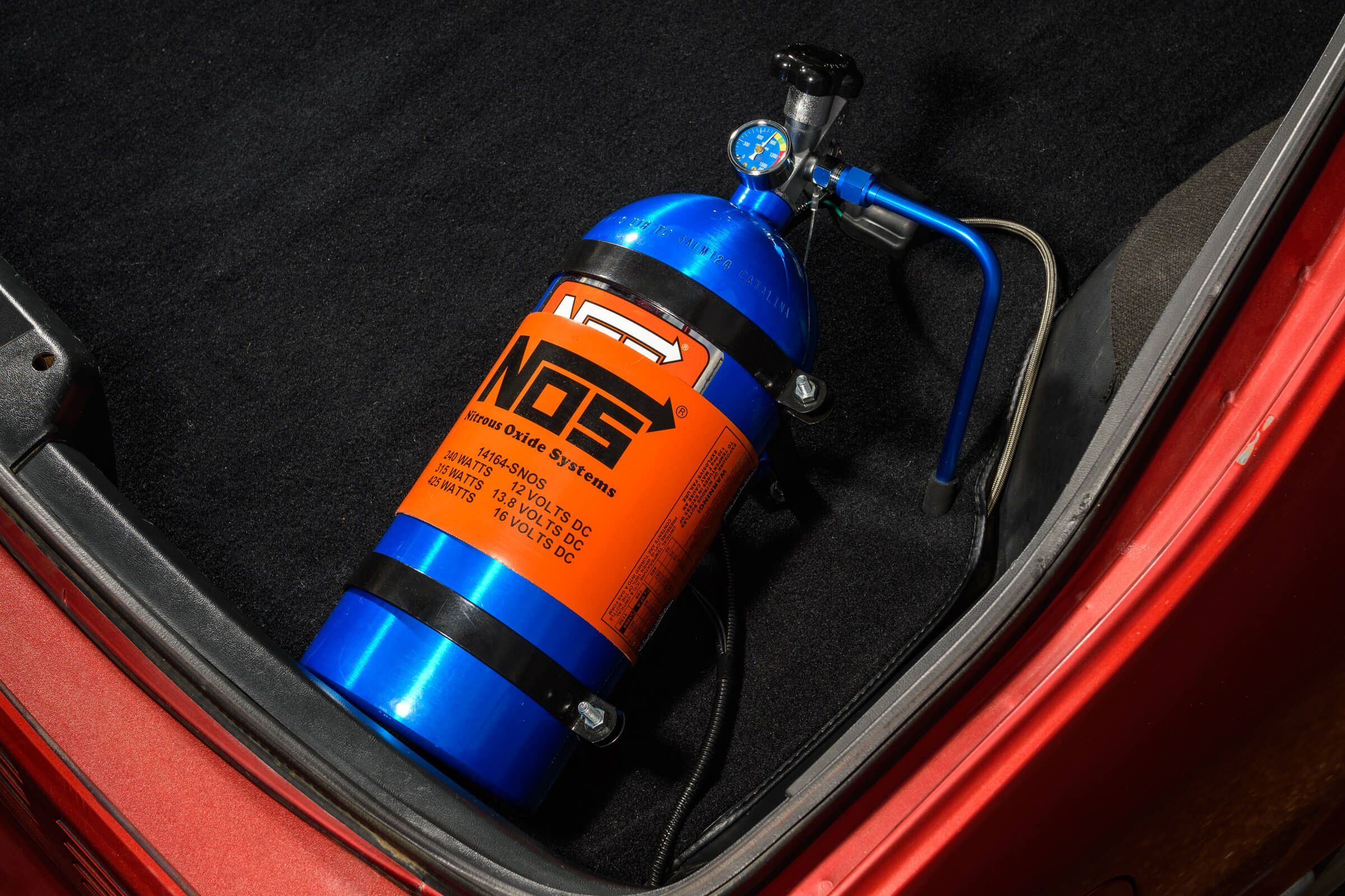 What is NOS (Nitrous Oxide) in Cars and How is it Different from a Turbocharger?