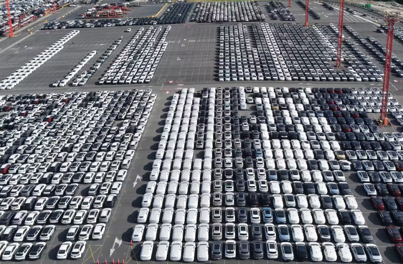 ارسال خودرو از دبی به ایران