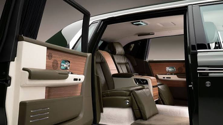 Why Do Rolls Royce Cars Have Rear Hinged Doors