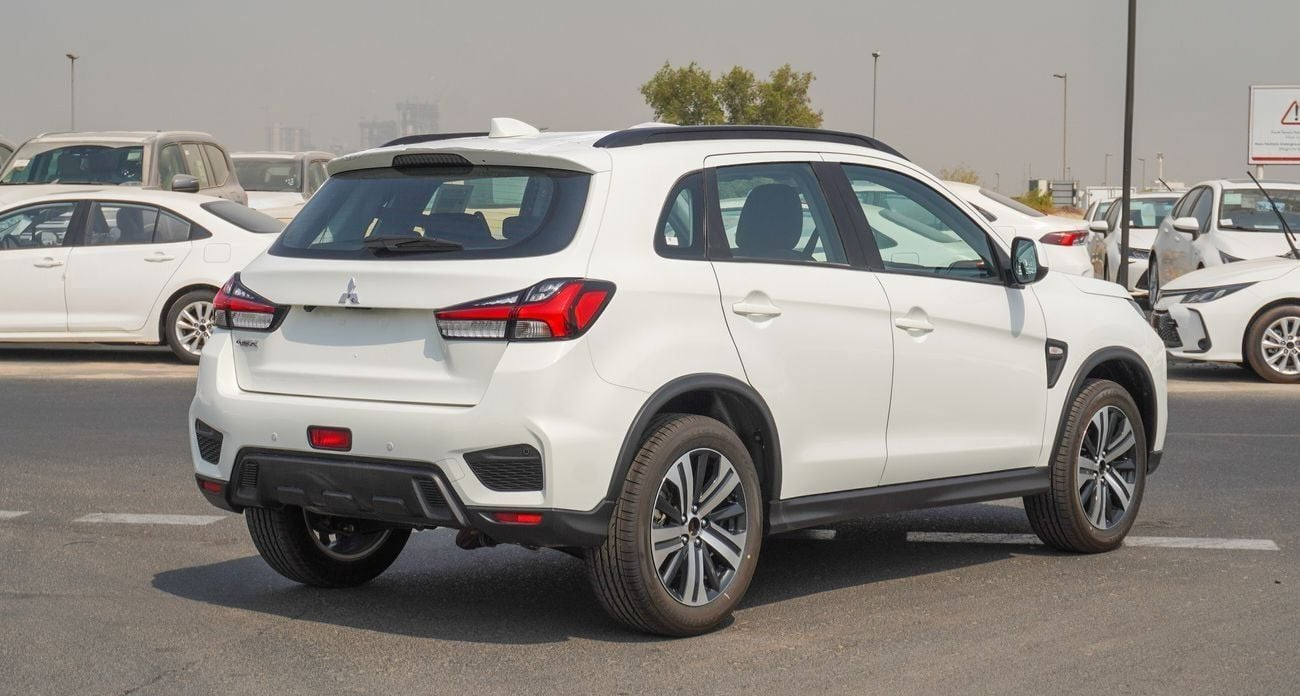 Mitsubishi ASX MidLine 2025 white