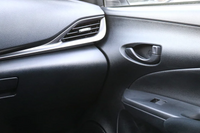 2025 Toyota Yaris MID 1.3