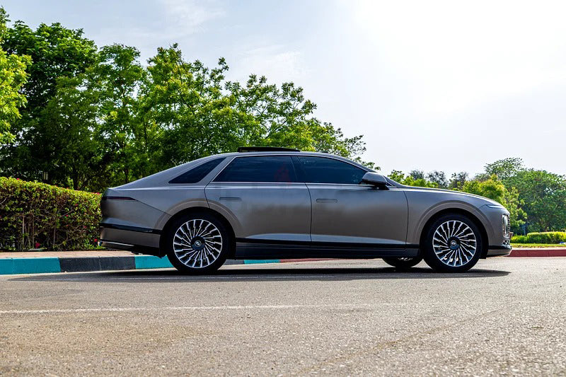 Hyundai Azera 2025 Full Option – chinese specs Premium Sedan
