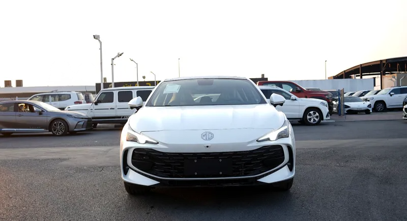 MG 7 2025 White GCC