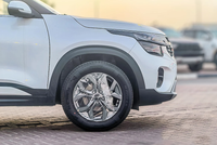 2025 Kia Seltos 1.5L White