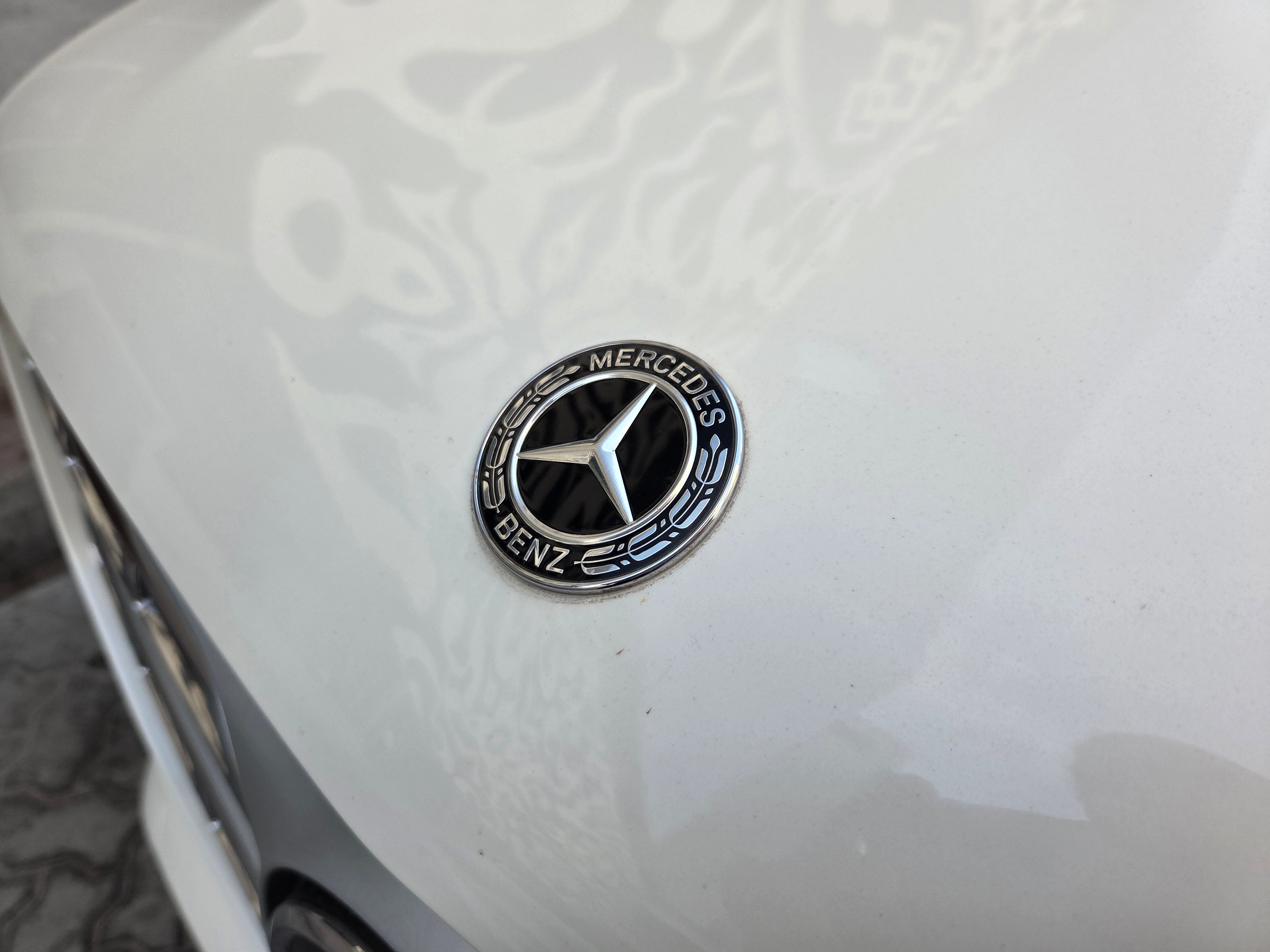 Mercedes-Benz GLS 580 2021 White