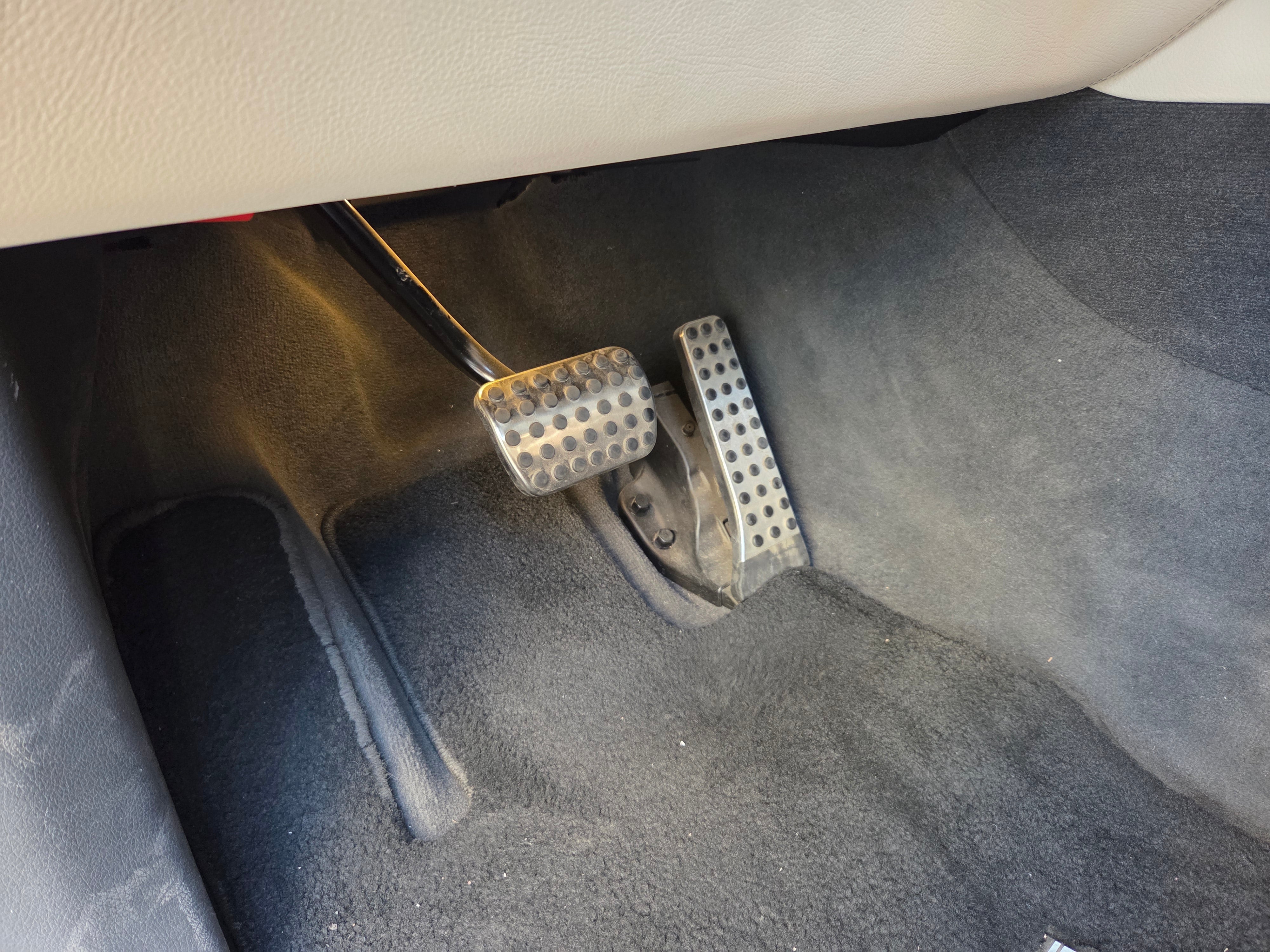 Mercedes-Benz GLS 580 2021 White