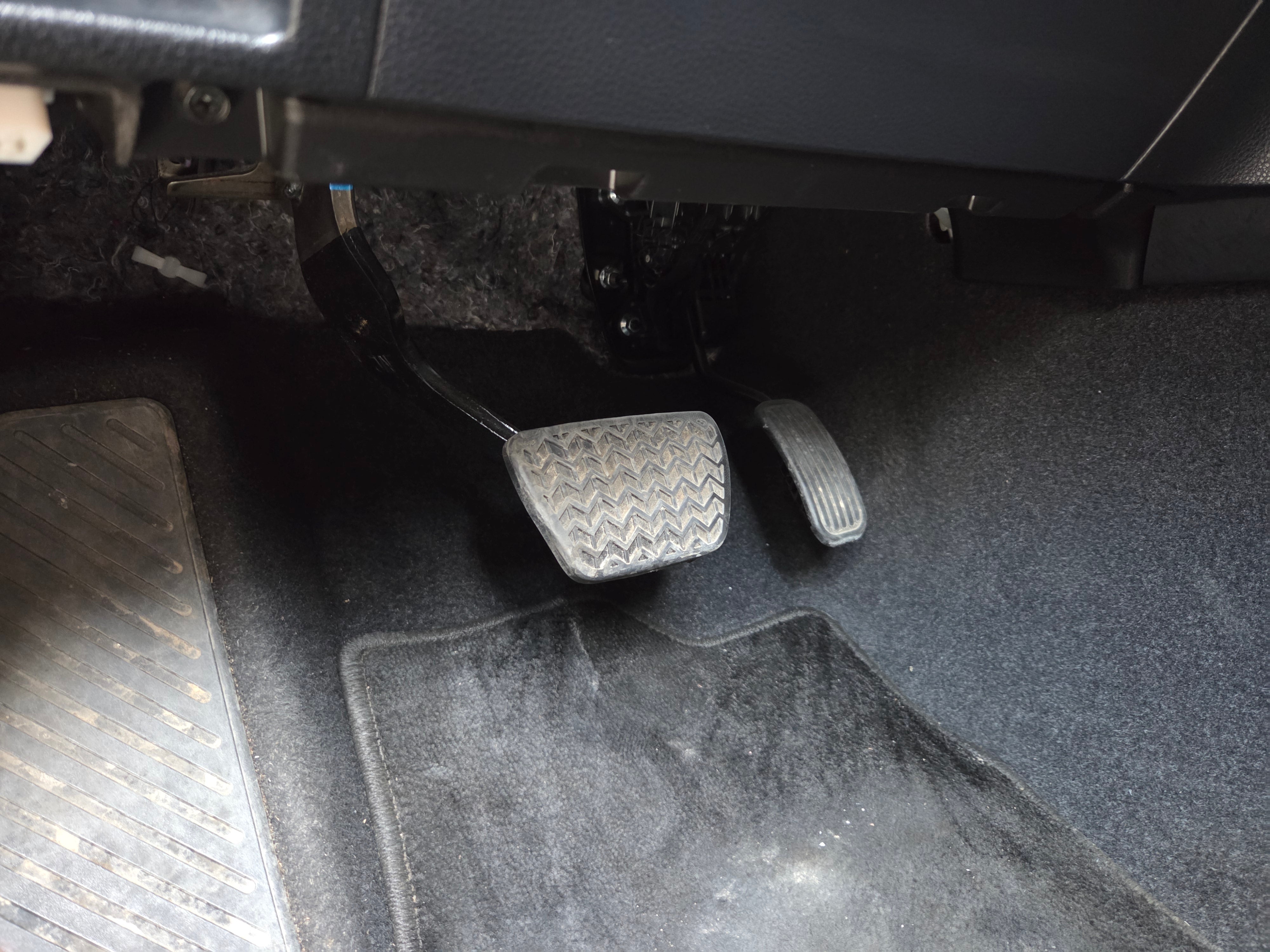 Toyota Prado Mid Option 2025 Black