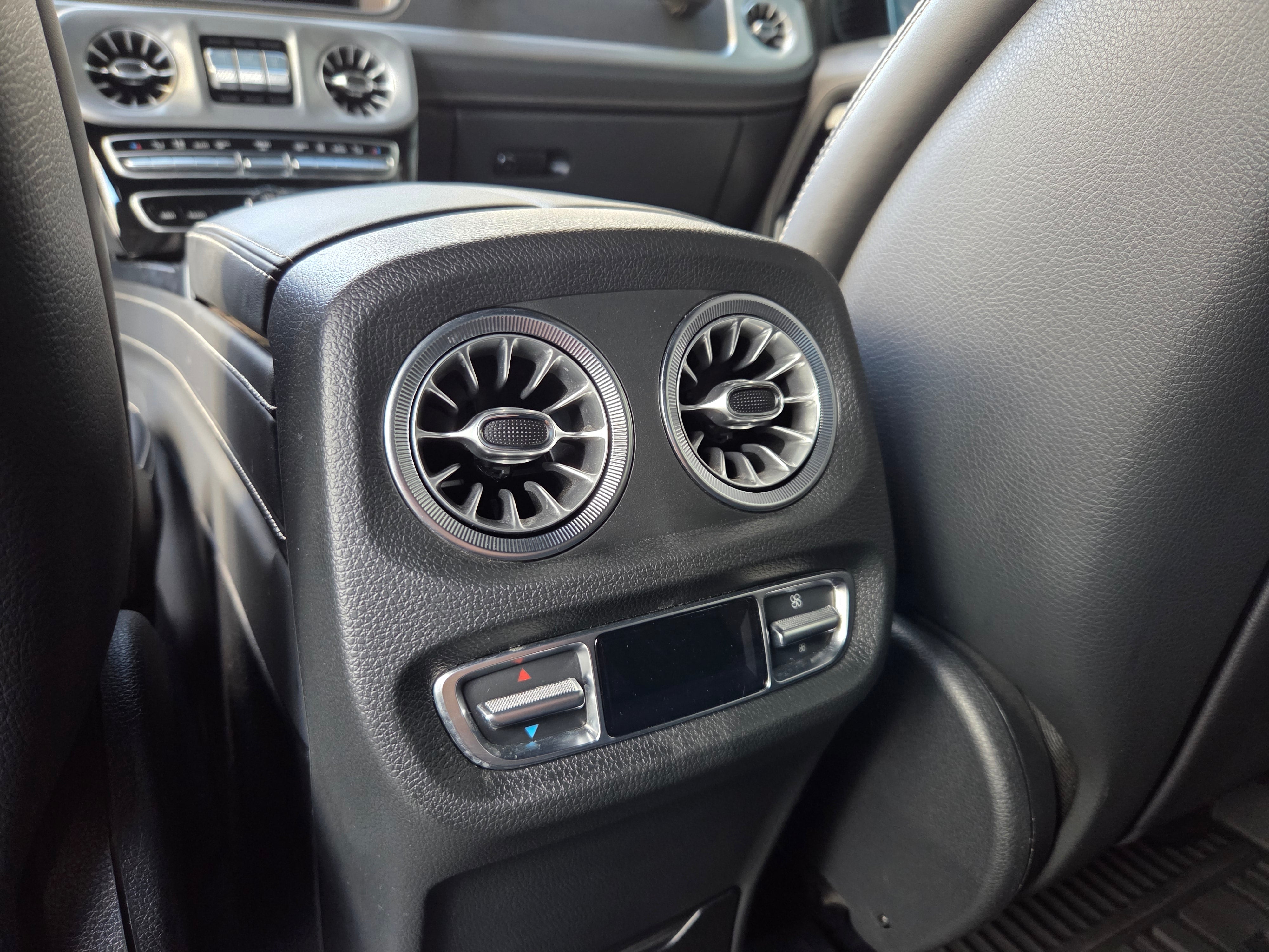 Mercedes-Benz G63 Grand Edition 2024