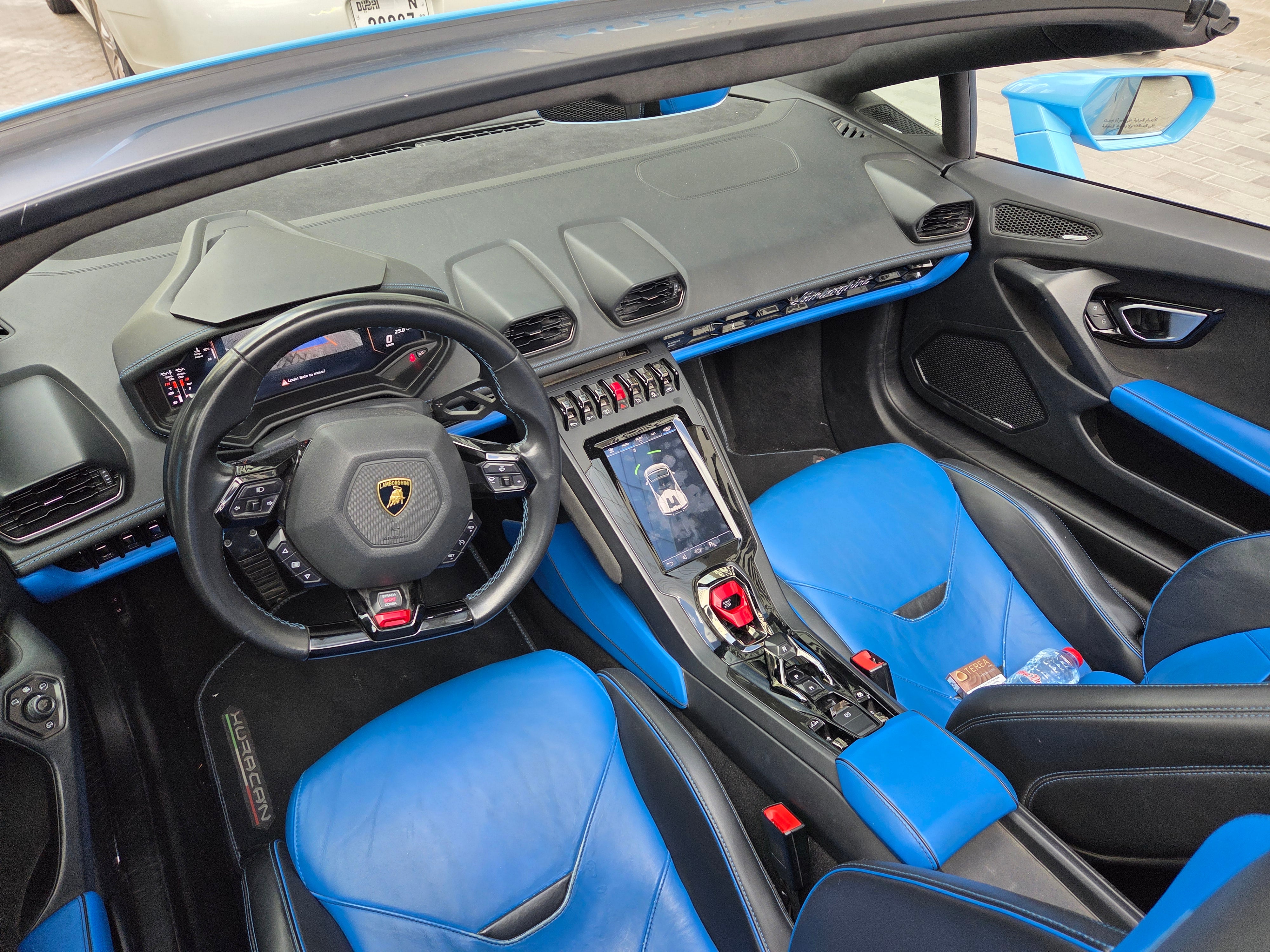 Lamborghini Huracan 2024 Blue