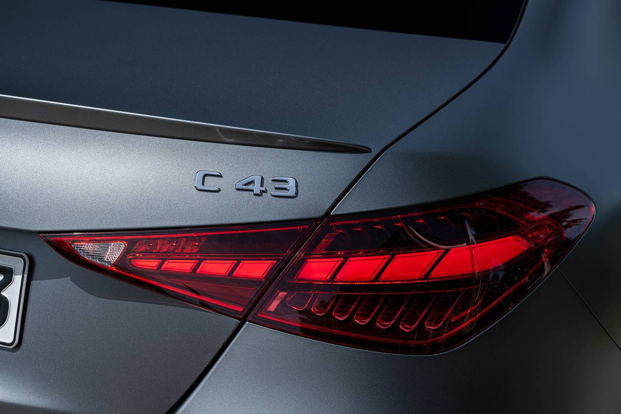 2025 Mercedes-Benz AMG C 43 Sedan