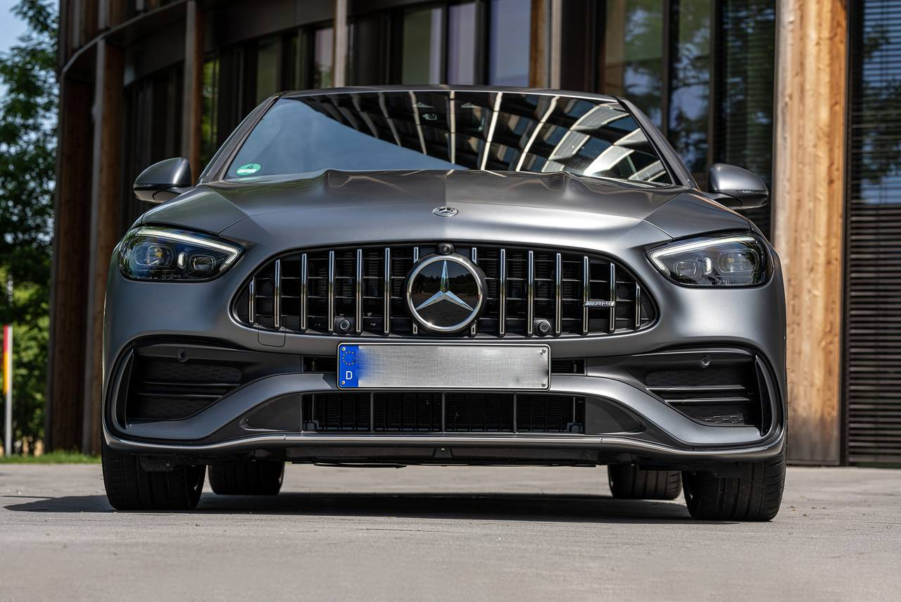 2025 Mercedes-Benz AMG C 43 Sedan