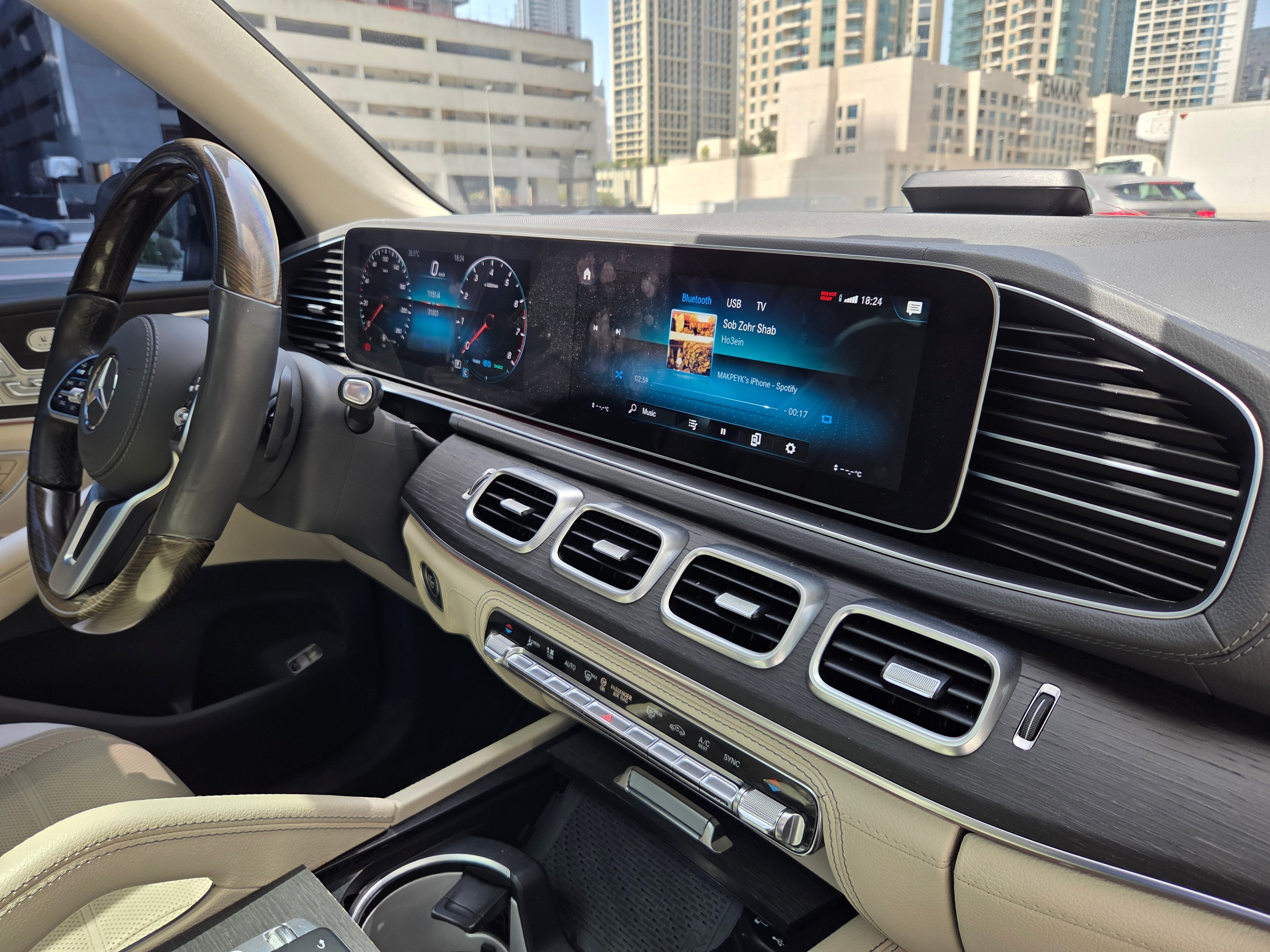 Mercedes-Benz GLS 580 2021 White with Maybach GLS White & Black Kit