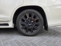 Lexus LX 570 2016 White