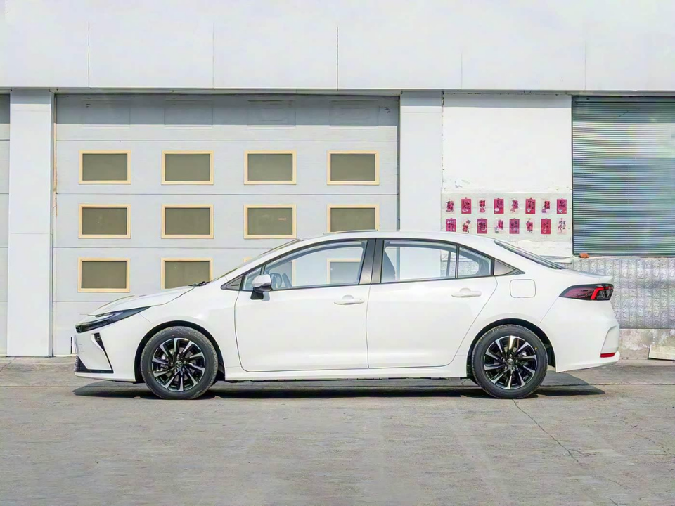 Toyota Corolla Hybrid 2026