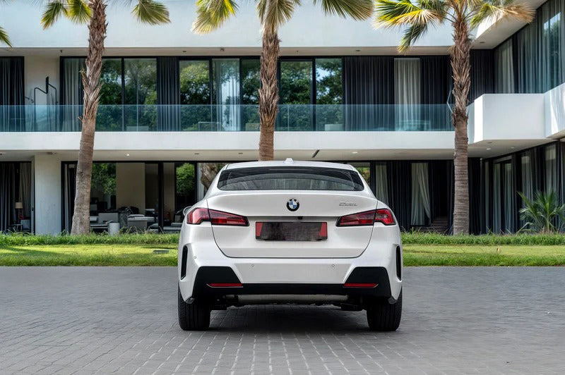 BMW 225 L 2025 White