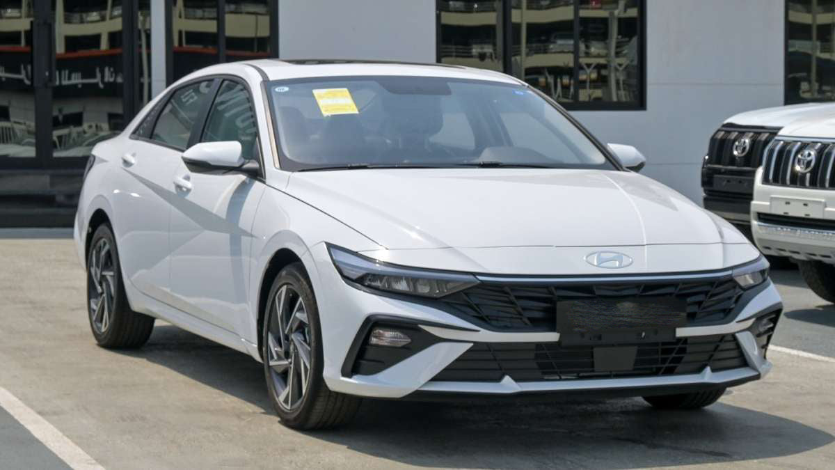 Hyundai Elantra 2024 Full Option – chinese space Stylish Sedan