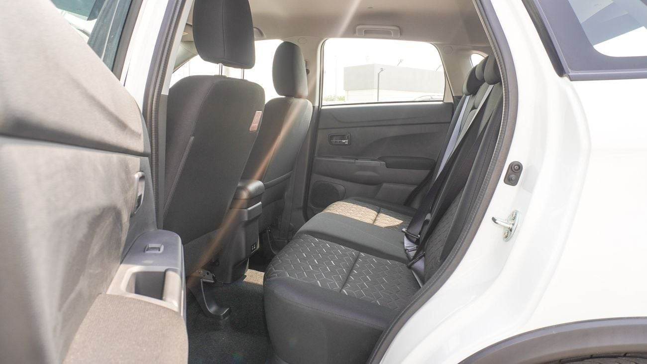 Mitsubishi ASX MidLine 2025 white