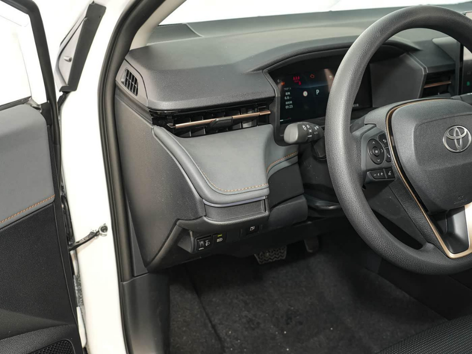Toyota Corolla Hybrid 2026
