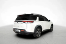 Nissan Pathfinder SV 2024 white