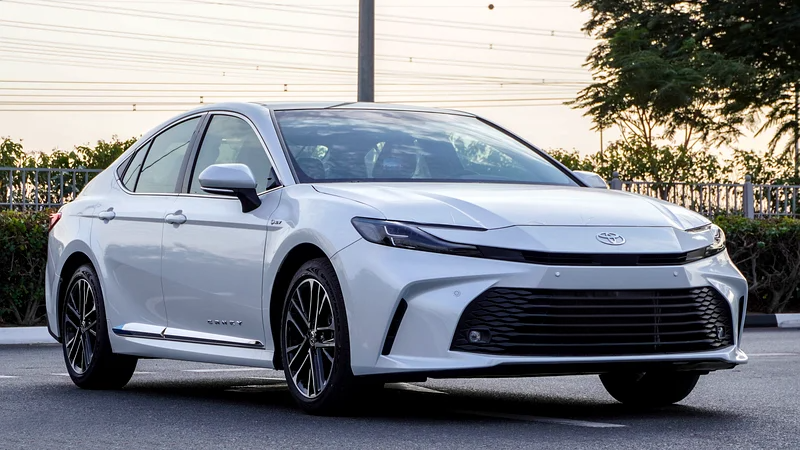 Toyota Camry LE 2025