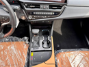 Lexus ES 350 2025 white