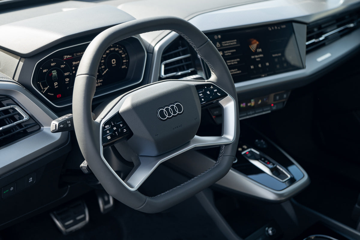 Audi Q4 40 e-tron 2024 Quantum Grey