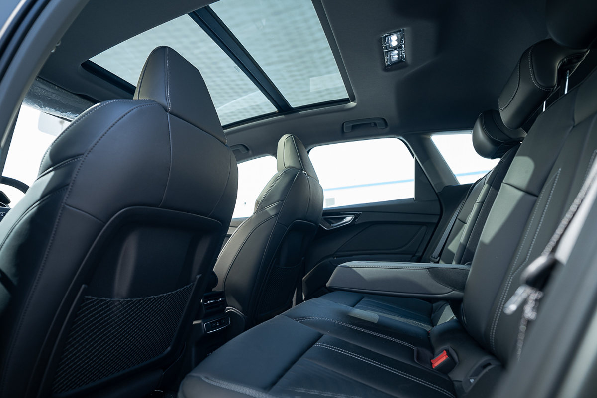 Audi Q4 40 e-tron 2024 Quantum Grey