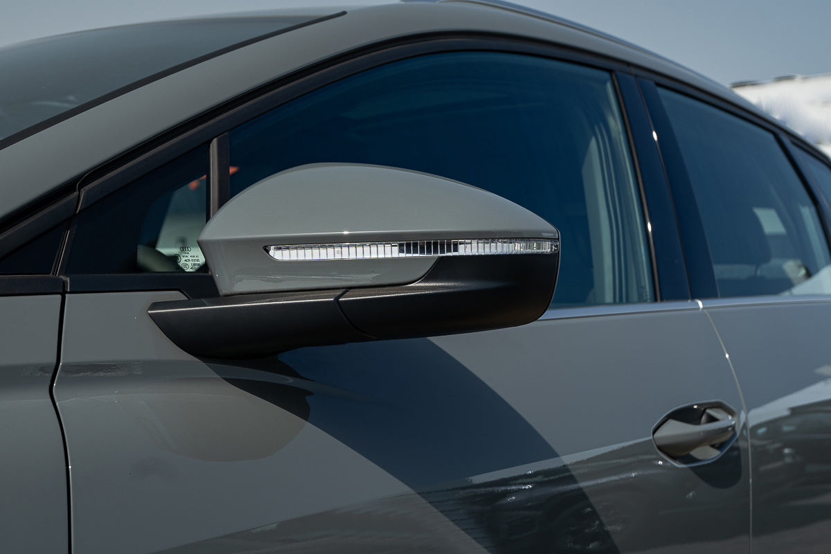 Audi Q4 40 e-tron 2024 Quantum Grey