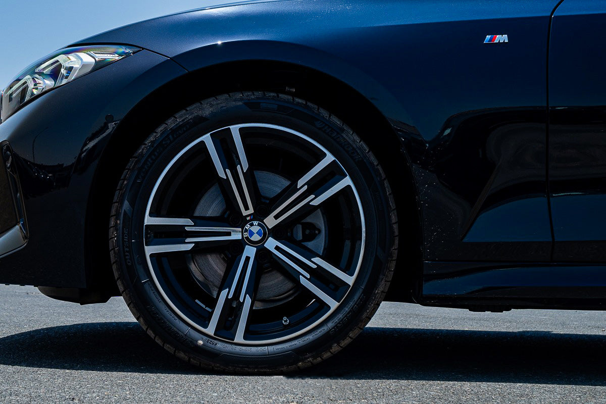 2025 BMW 325i M Sport Sedan in Blac