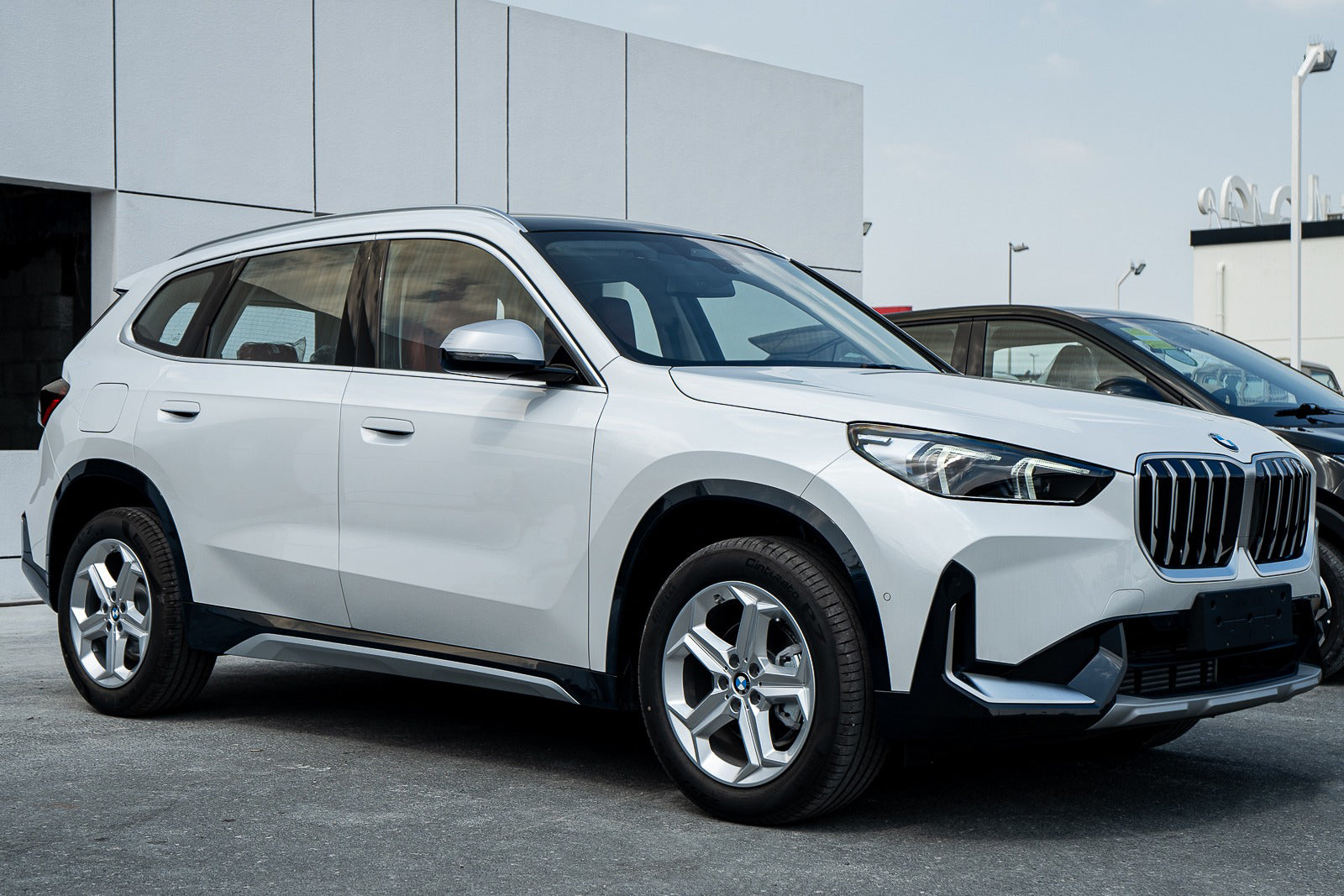 BMW X1 sDrive 20Li xDesign 2025 – 1.5L Petrol | White with Mocha Interior | Automatic SUV