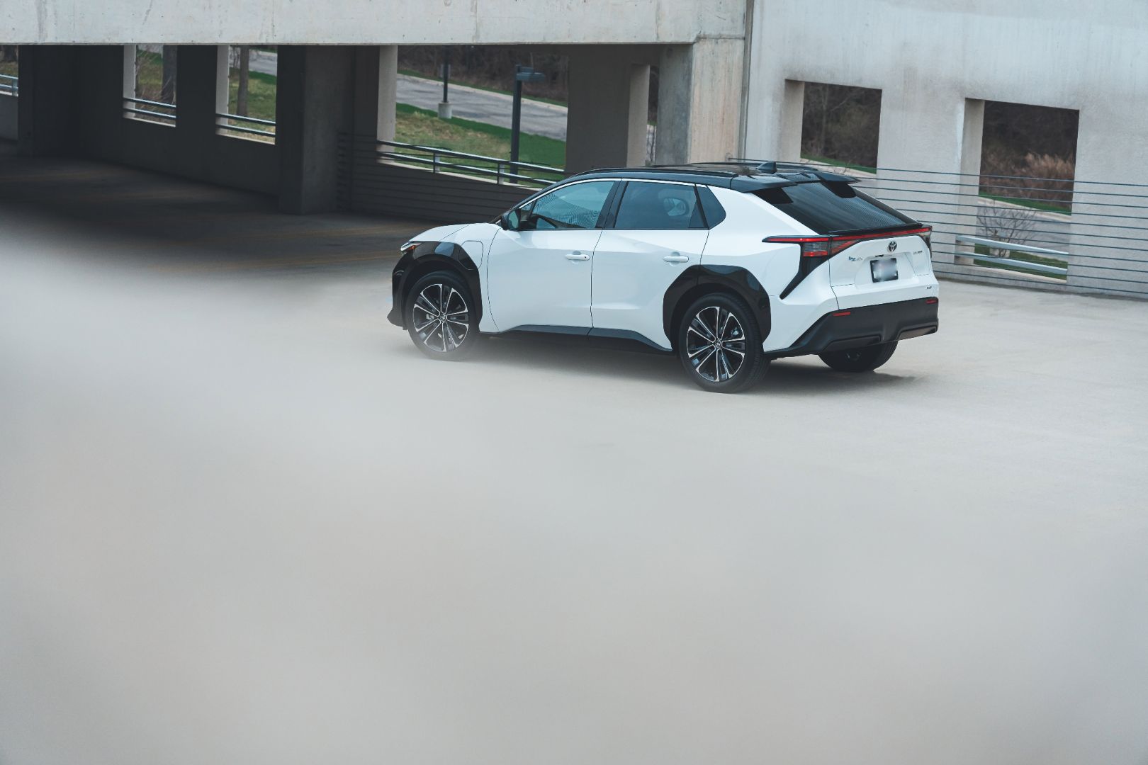 2025 Toyota bZ4X Full Option