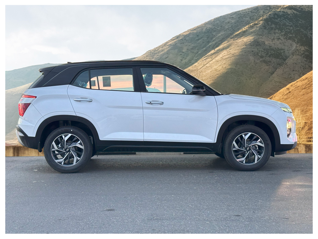 Hyundai Creta 2025 White – Stylish Compact SUV