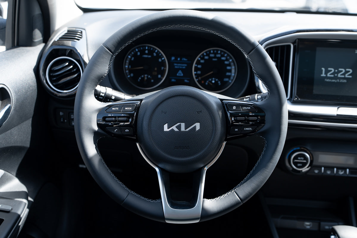 KIA KX1 2025 white