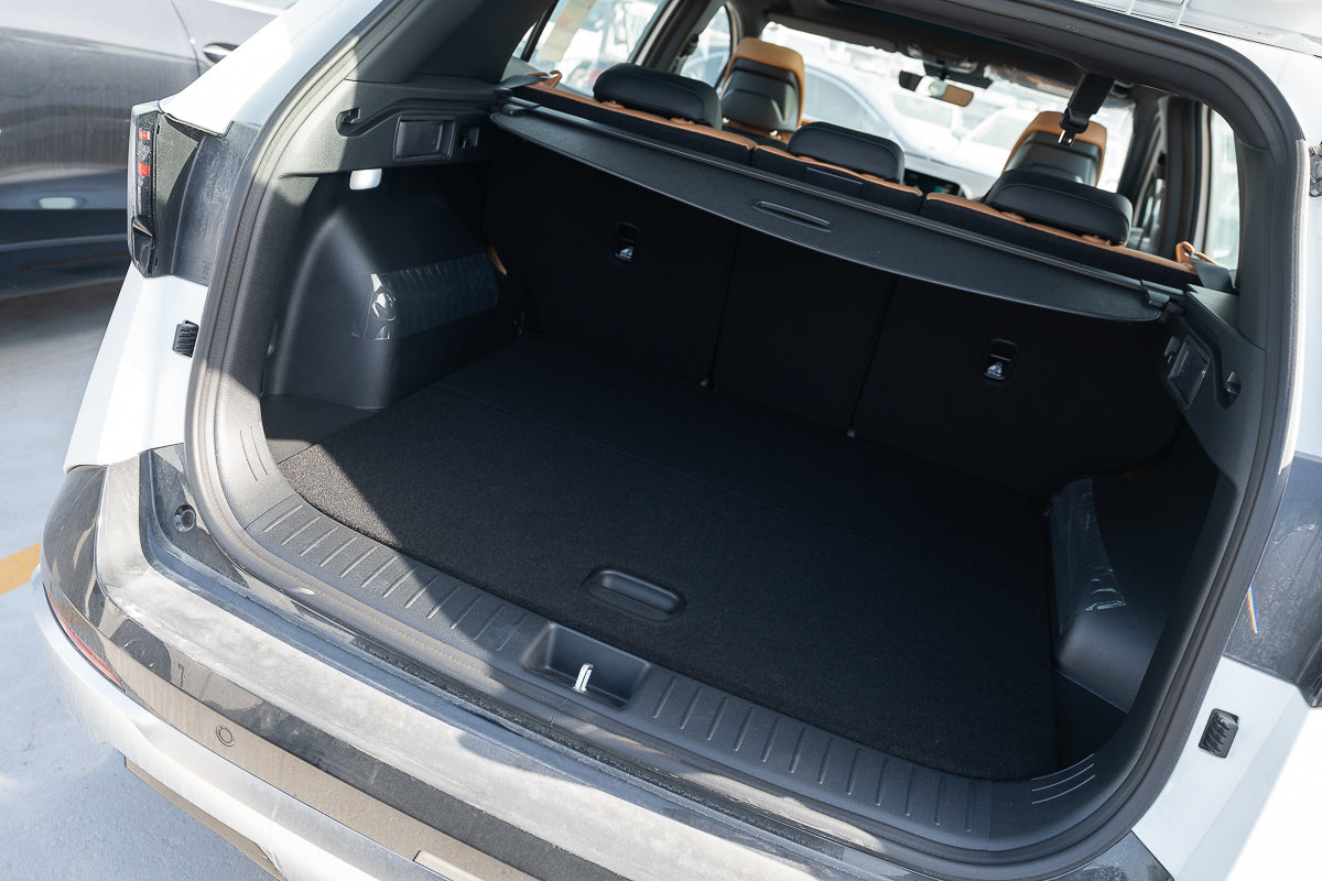 KIA Sportage white