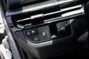 KIA Sportage white