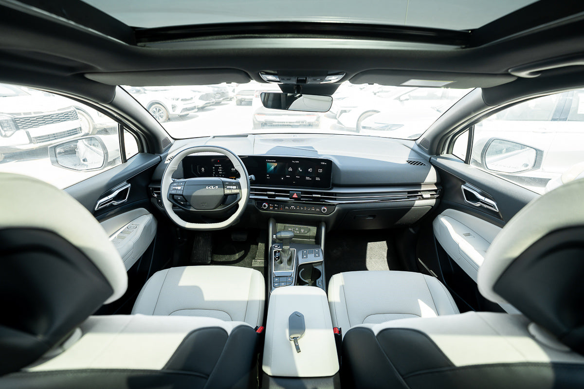 KIA Sportage 2026 white