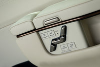 Lexus LM 350h 2025