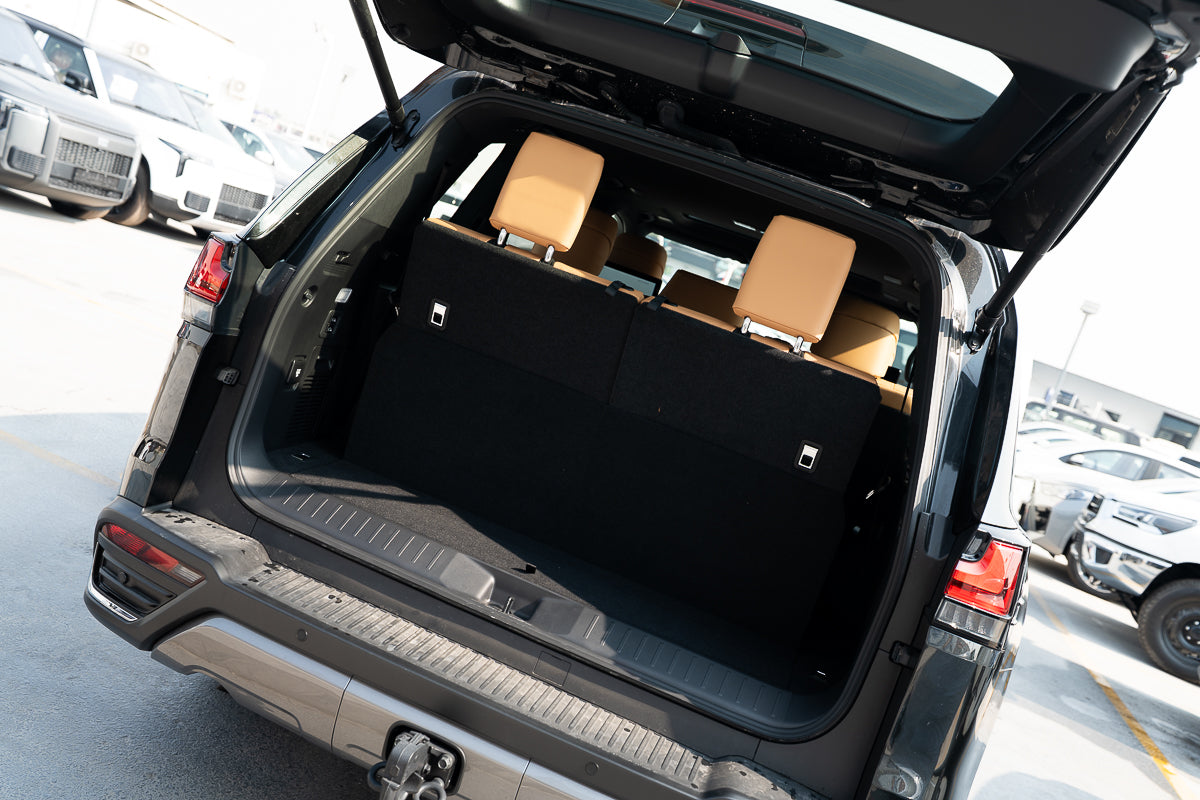 Lexus LX 600 2025 Black 3.5L 7 Seater