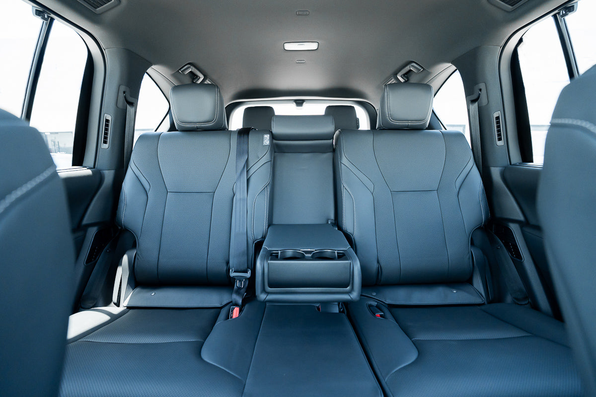 Lexus LX 700h F Sport 2026 White