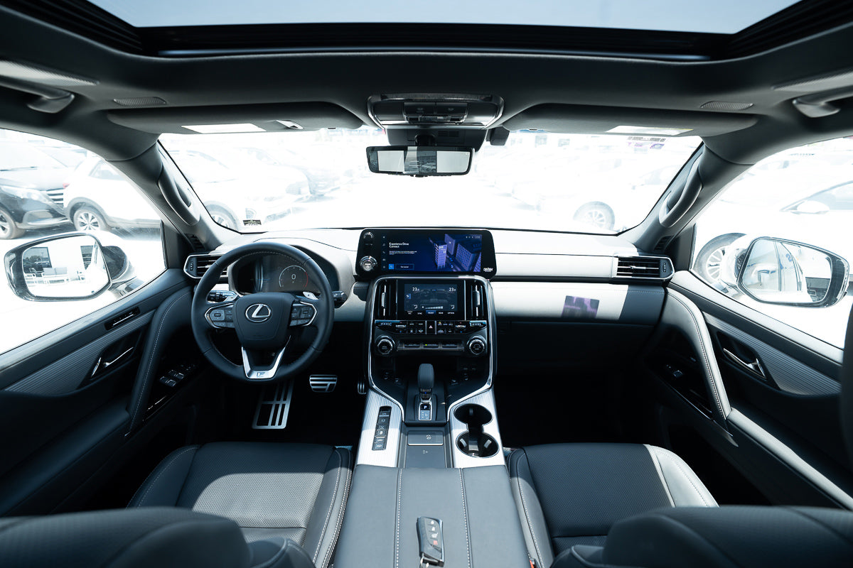 Lexus LX 700h F Sport 2026 White