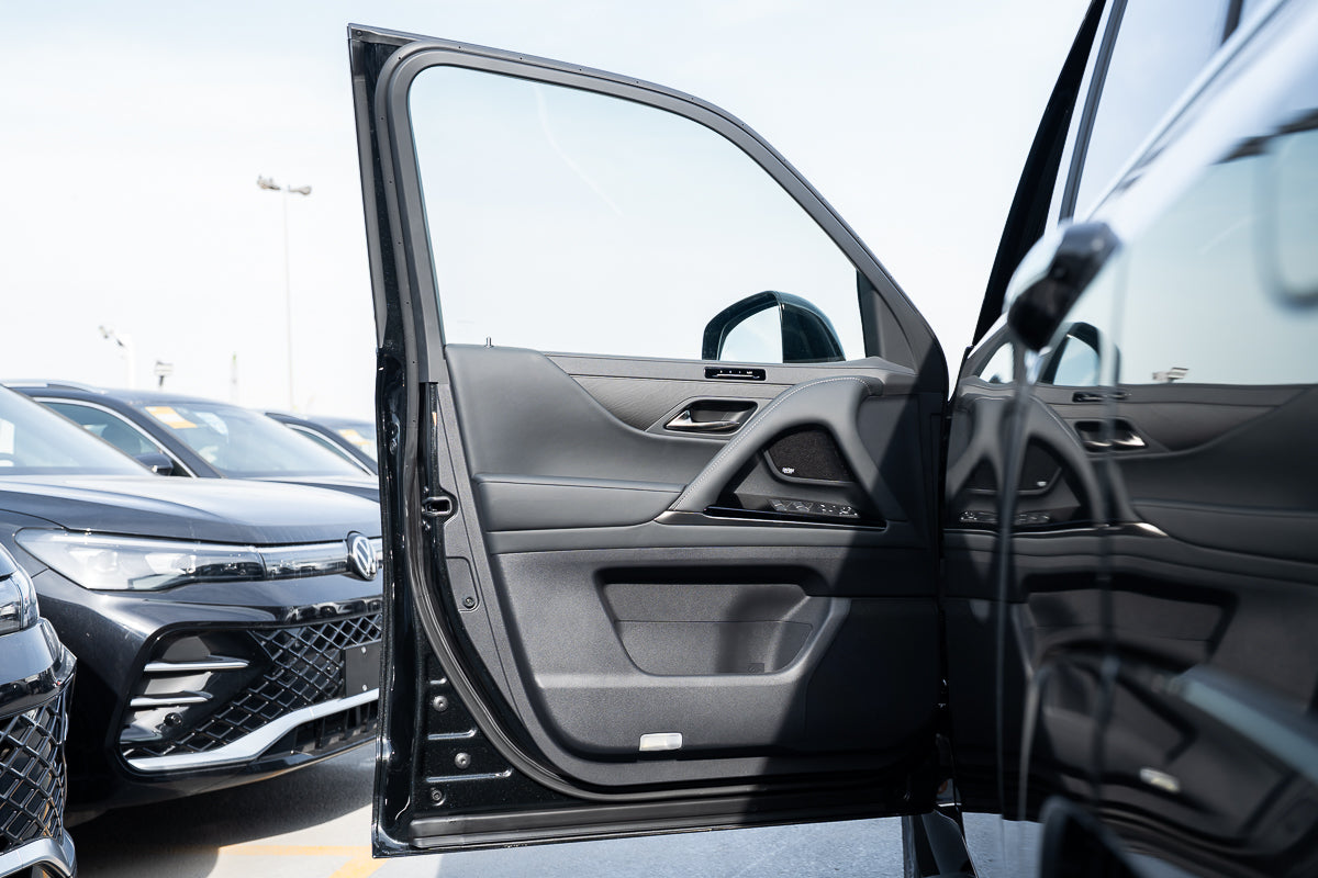 Lexus LX 700h 2026 Black