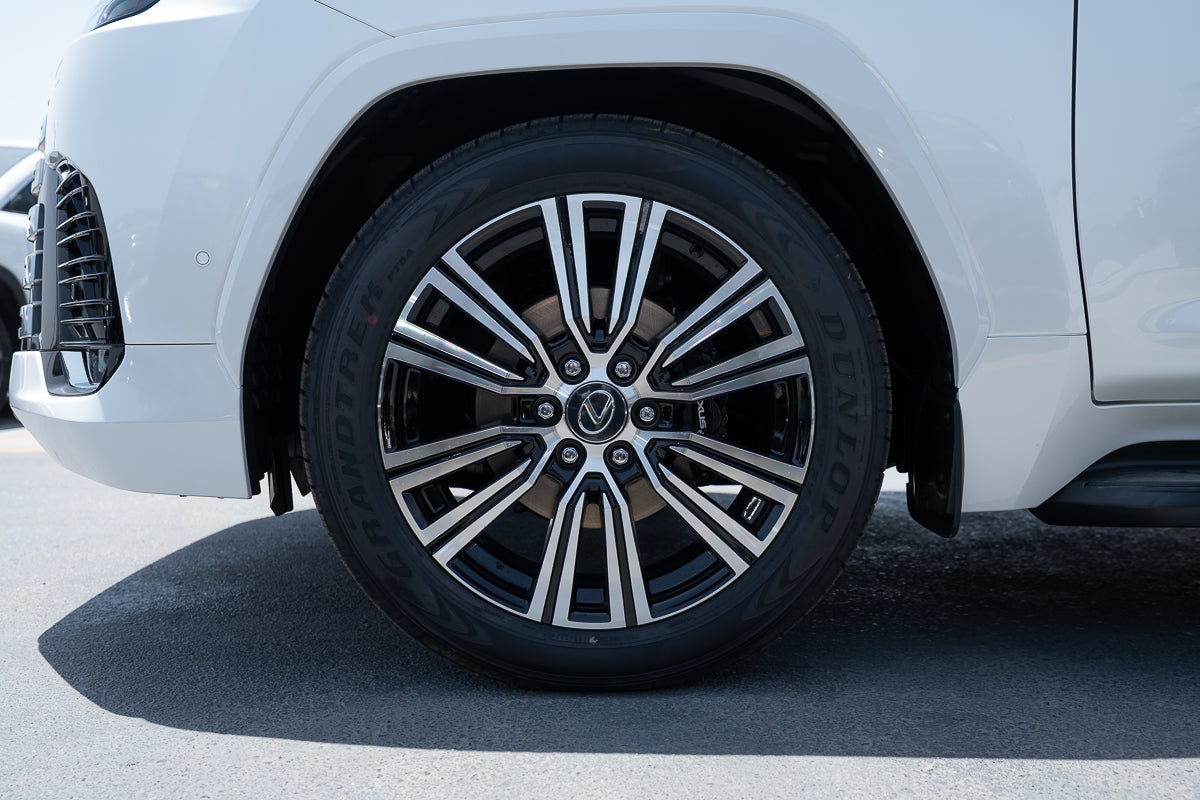 Lexus LX 700h 2026 White