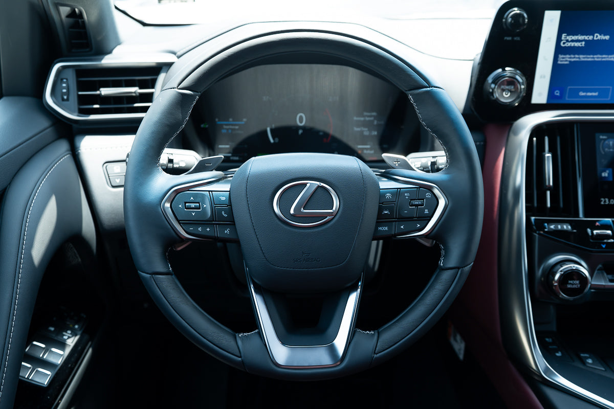 Lexus LX 700h 2026 White