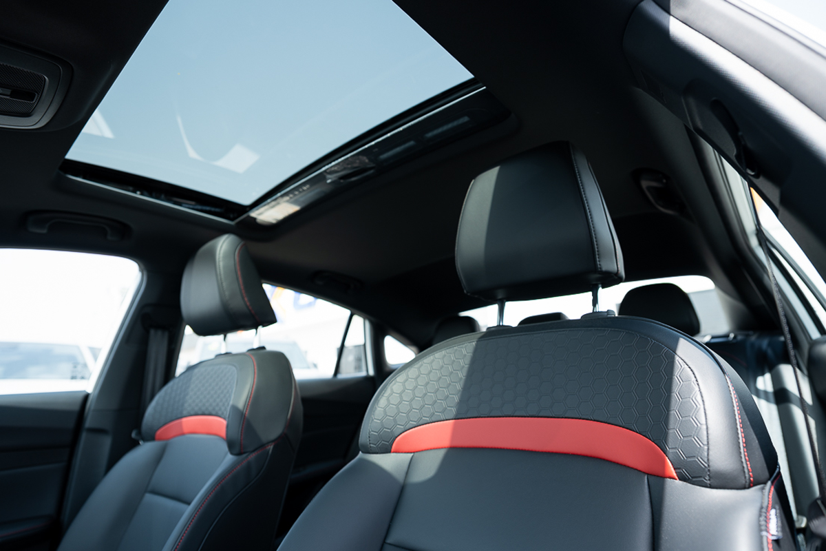 MG5 180DVVT Luxury 2025